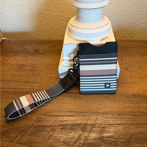 Thread Vertical Wallet with matching wristlet